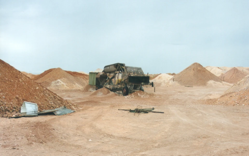 Australien 1998 - 34a-coober-pedy-bagger