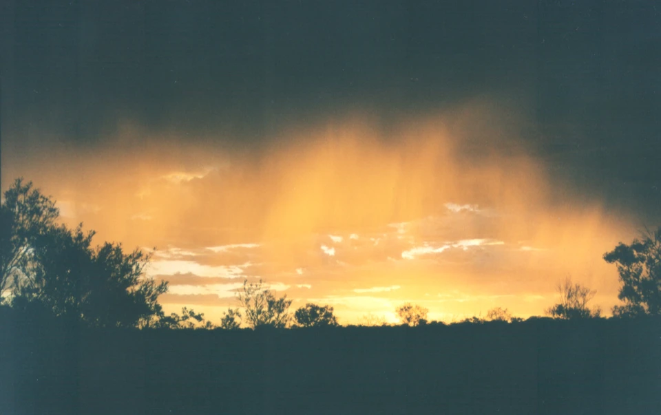 Australien 1998 - 51a-brenender-himmel-kings-canyon